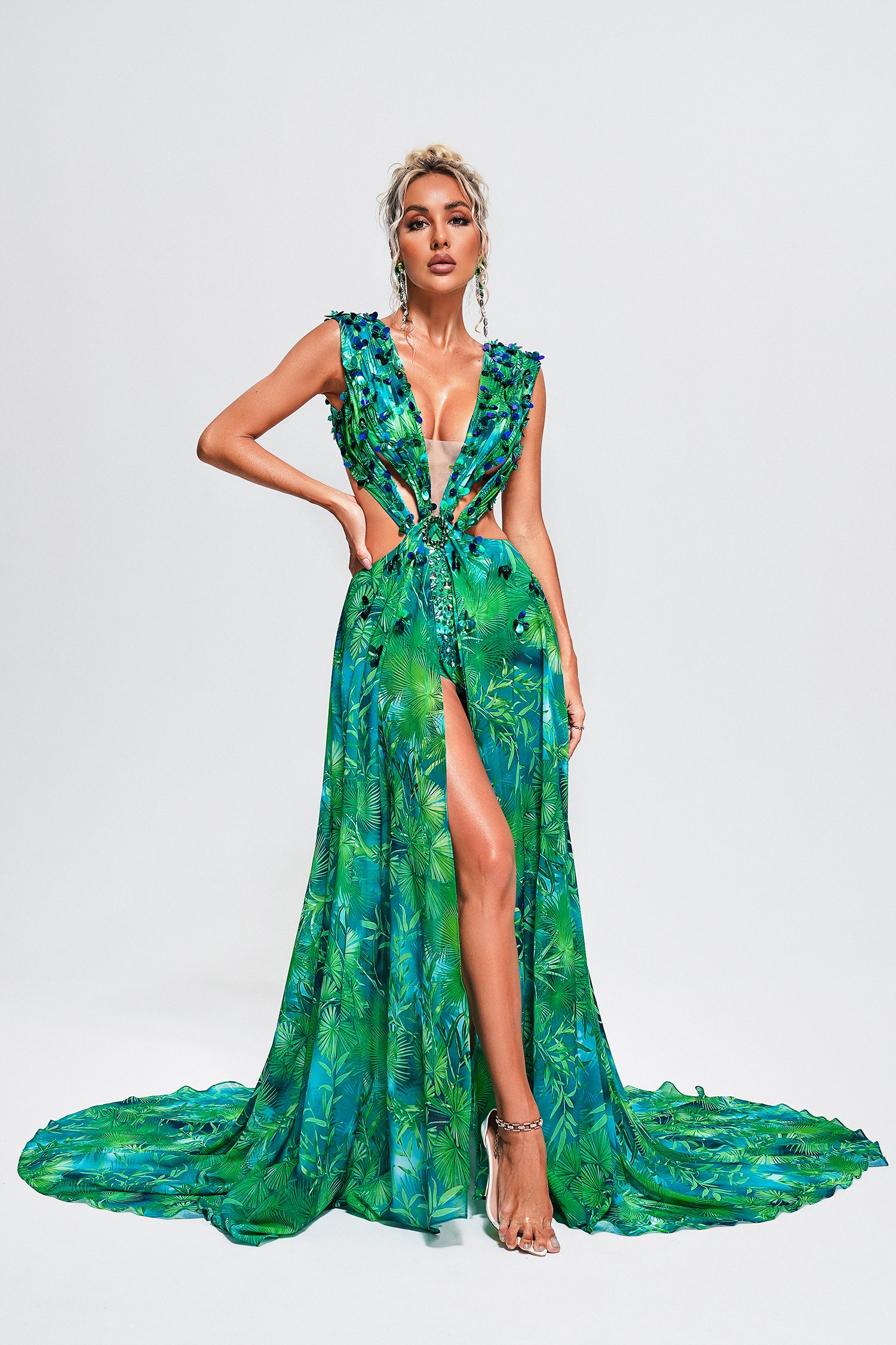 Yoland-Printed-Embellished-Maxi-Dress-2-0.jpeg